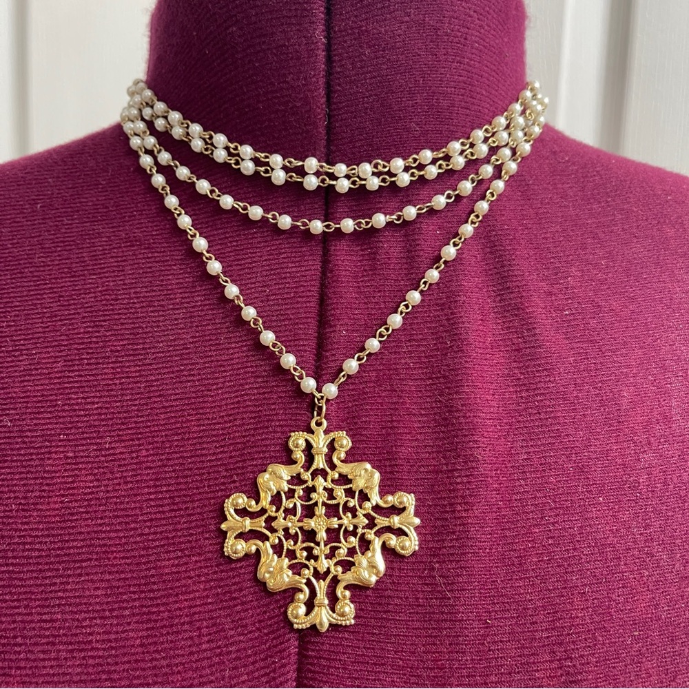 Gold Filigree Pendant Necklace with Pearl Beaded Chains
